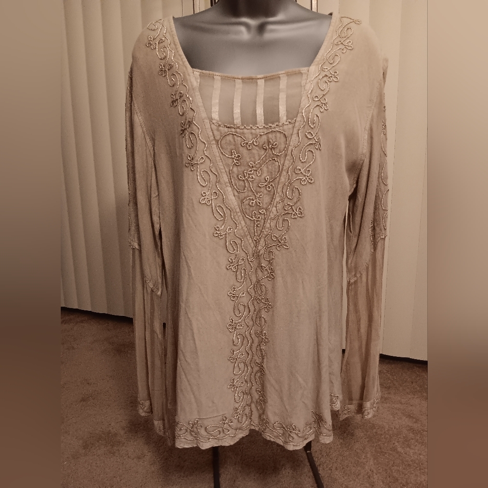 Simply Noelle Beige Embroidered Top